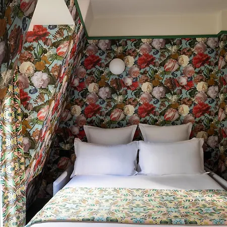 Hotel Ginette A La Folie & Spa-3